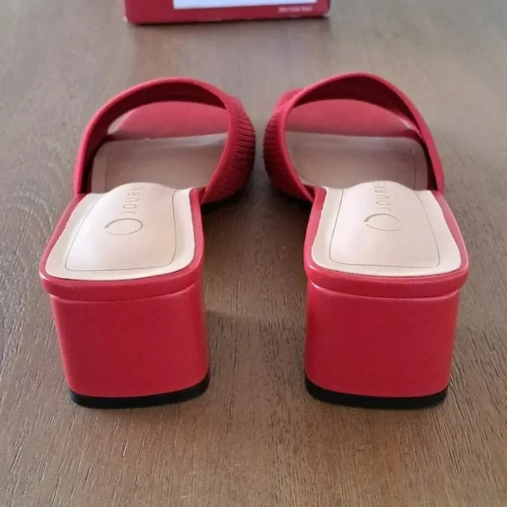 Journee Shilin Dress Sandals - Color: Red - Size: Women 7 - Picture 5 of 9